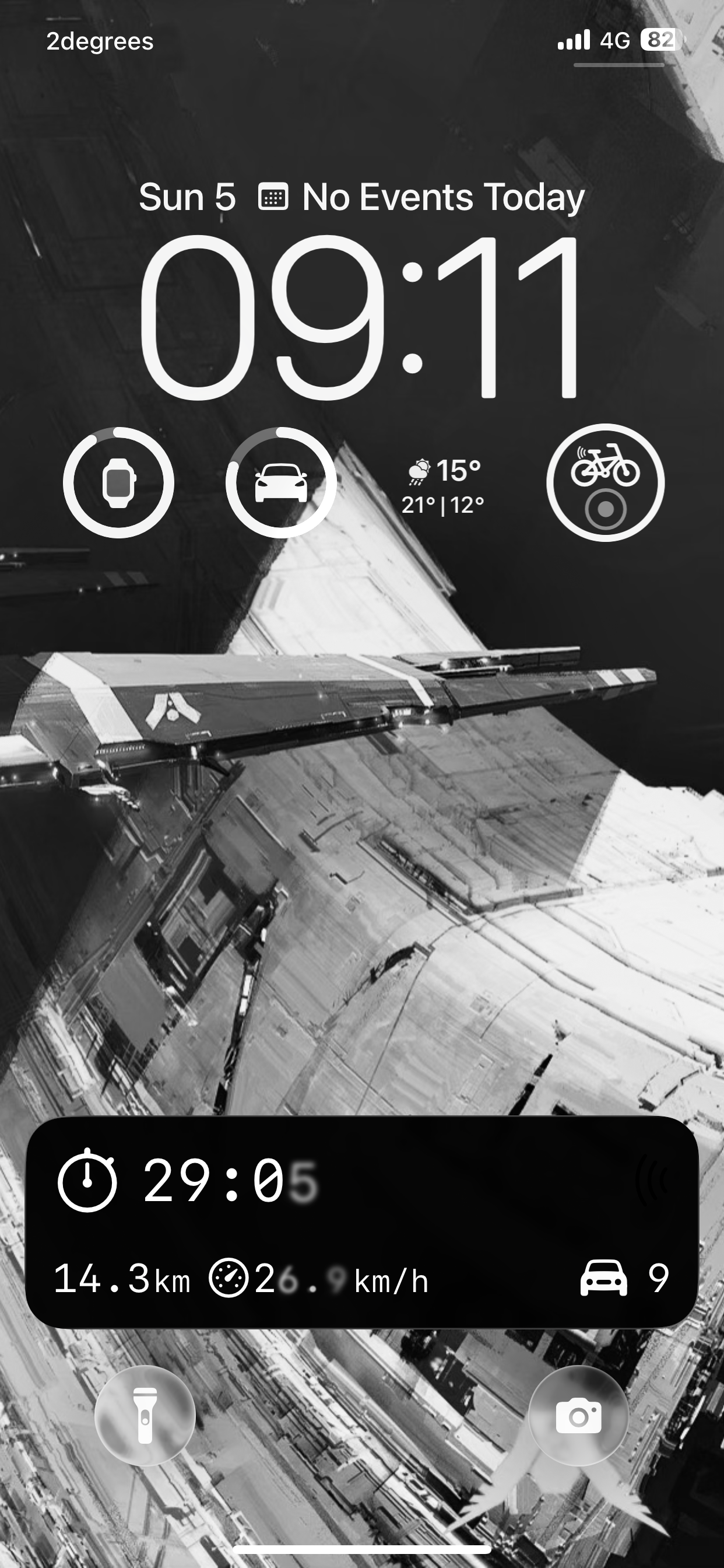 Lock screen with Veloscope widget